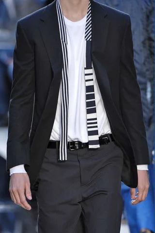 Look 15